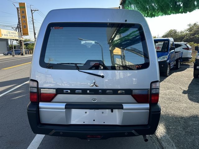 MITSUBISHI三菱 DELICA  第4張相片
