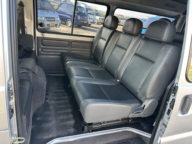 MITSUBISHI三菱 DELICA  第7張相片