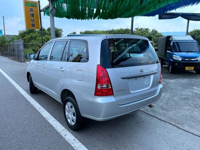 TOYOTA豐田 INNOVA  第3張相片