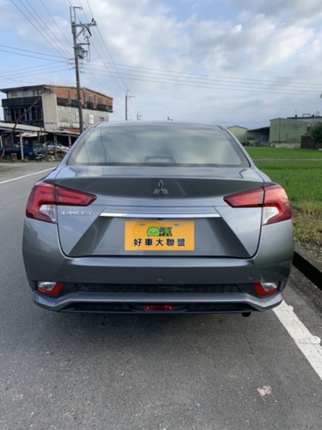 MITSUBISHI三菱 LANCER  第5張相片