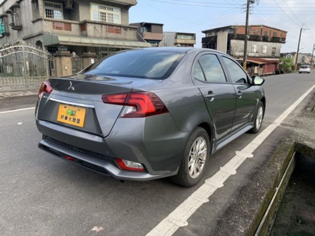 MITSUBISHI三菱 LANCER  第6張相片
