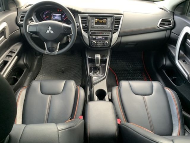MITSUBISHI三菱 LANCER  第9張相片