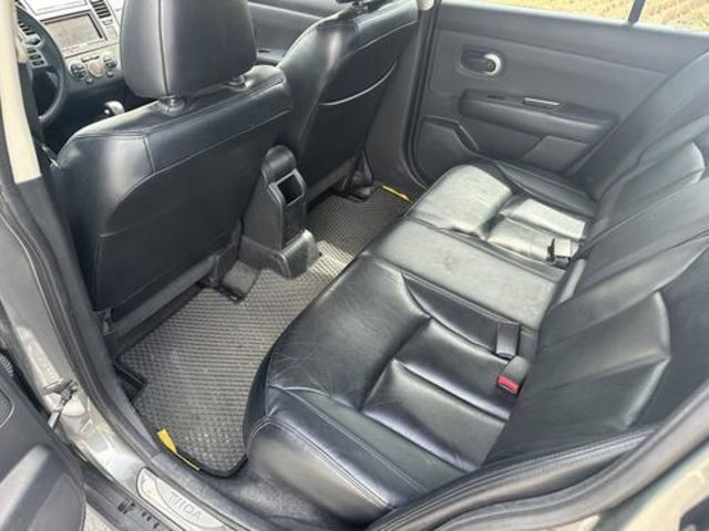 NISSAN日產 TIIDA  第9張相片