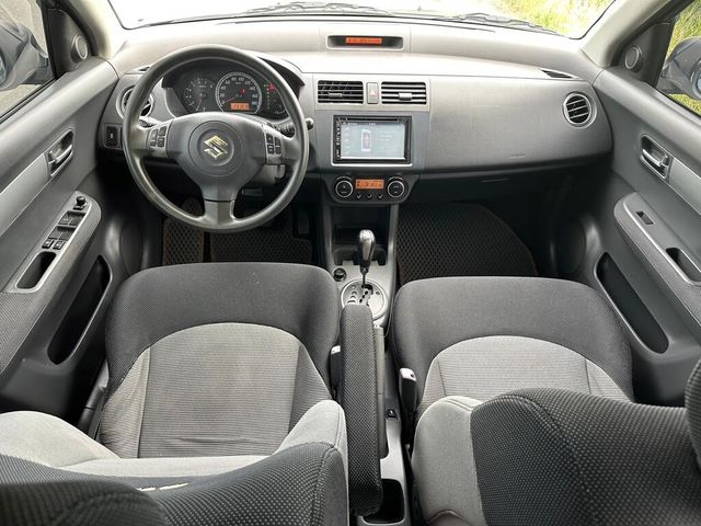 SUZUKI鈴木 SWIFT  第7張相片