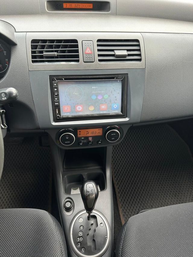 SUZUKI鈴木 SWIFT  第13張相片