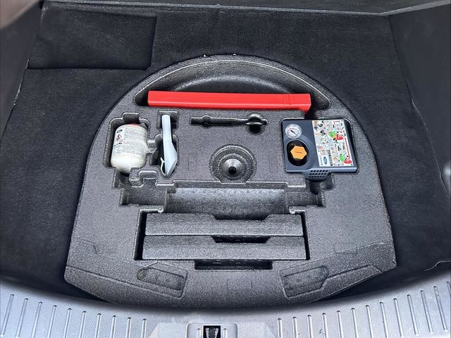 FORD福特 KUGA  第12張相片