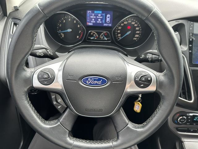 FORD福特 FOCUS  第12張相片