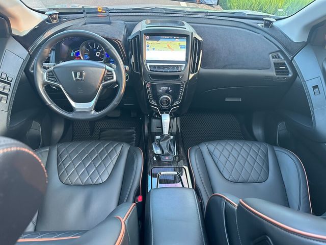 LUXGEN納智捷 U6 TURBO  第9張相片