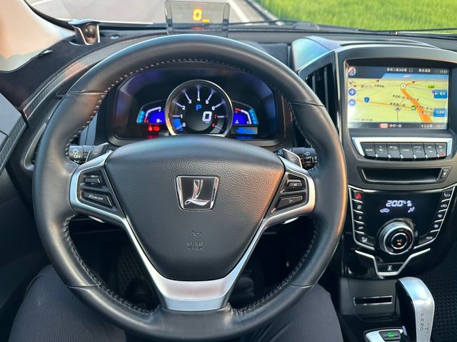 LUXGEN納智捷 U6 TURBO  第16張相片