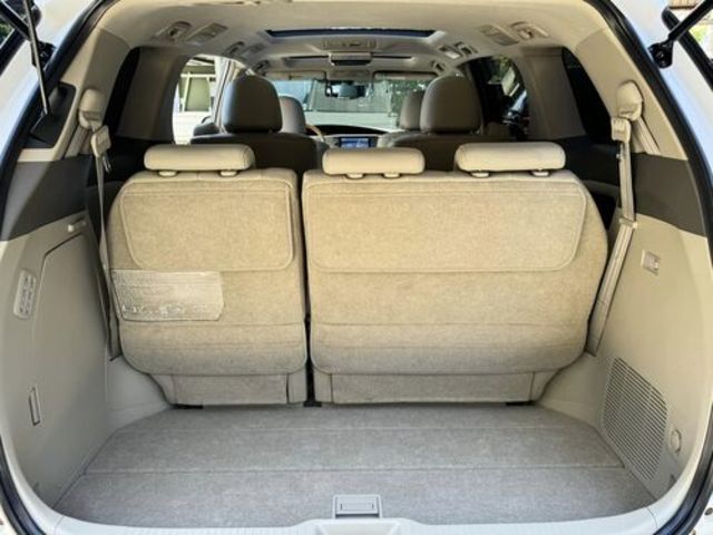 TOYOTA豐田 PREVIA  第13張相片