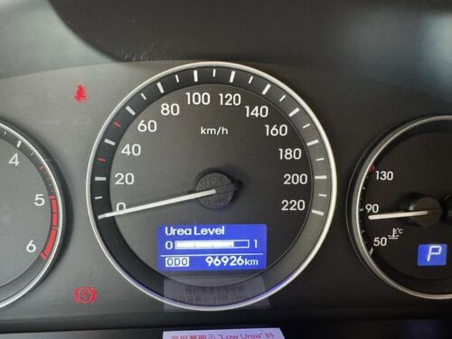 HYUNDAI現代 STAREX  第5張相片