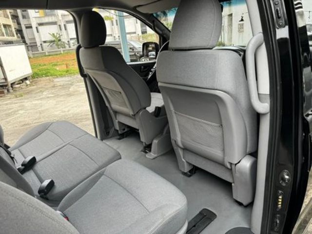 HYUNDAI現代 STAREX  第10張相片