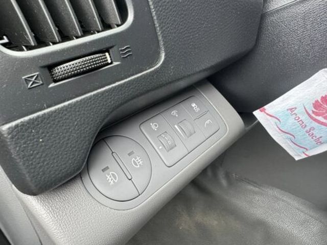 HYUNDAI現代 STAREX  第7張相片