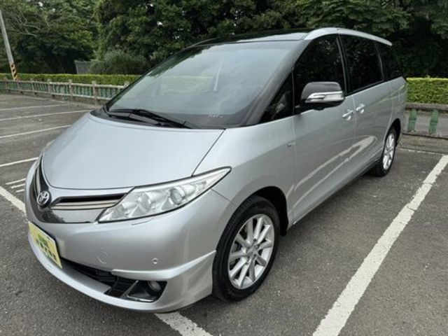 TOYOTA豐田 PREVIA  第1張相片