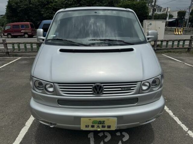 VOLKSWAGEN福斯 T4 CARAVELLE VR6  第3張相片