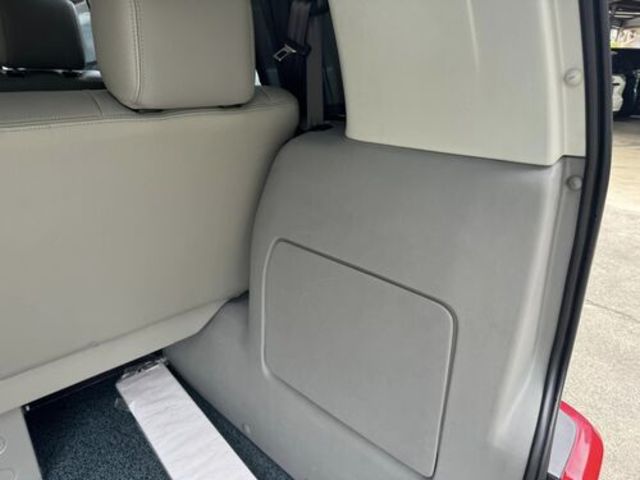 VOLKSWAGEN福斯 T4 CARAVELLE VR6  第13張相片