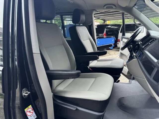 VOLKSWAGEN福斯 T6 CARAVELLE  第8張相片