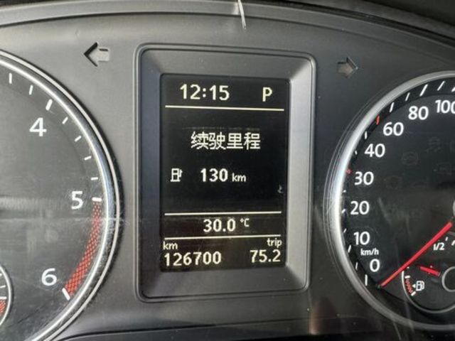 VOLKSWAGEN福斯 T5 CARAVELLE  第6張相片