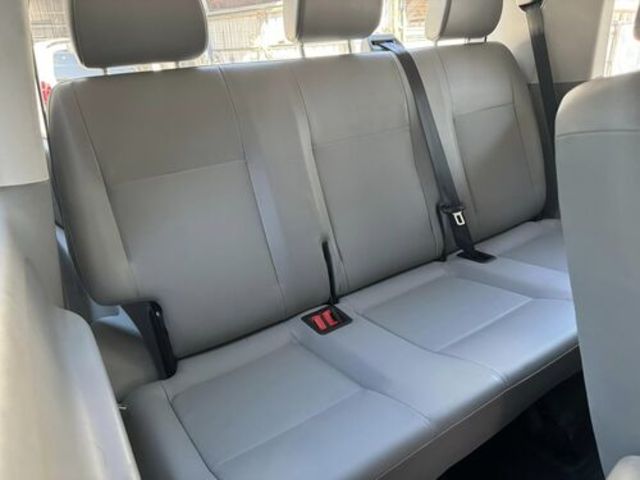 VOLKSWAGEN福斯 T5 CARAVELLE  第12張相片