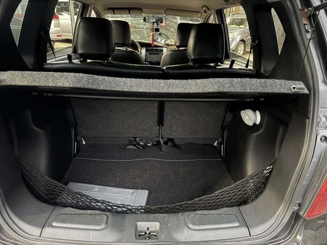 NISSAN日產 LIVINA  第5張相片