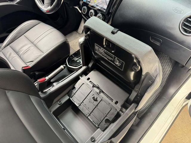 MITSUBISHI三菱 COLT PLUS  第5張相片
