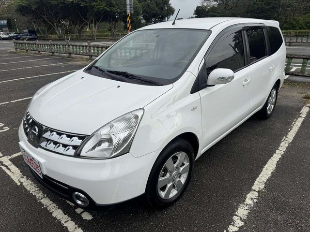 NISSAN日產 LIVINA  第1張相片