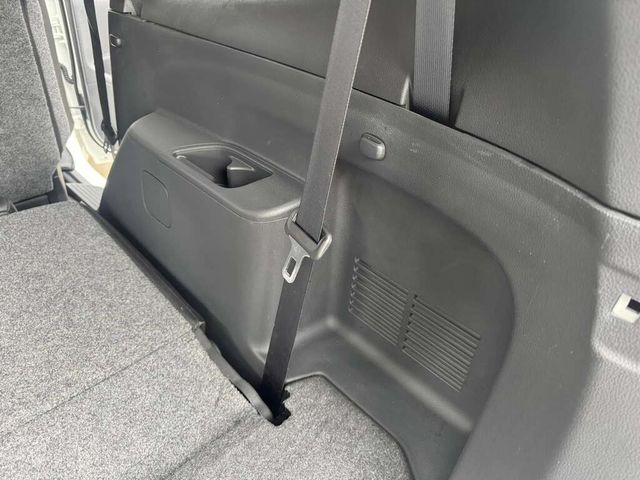 NISSAN日產 LIVINA  第12張相片