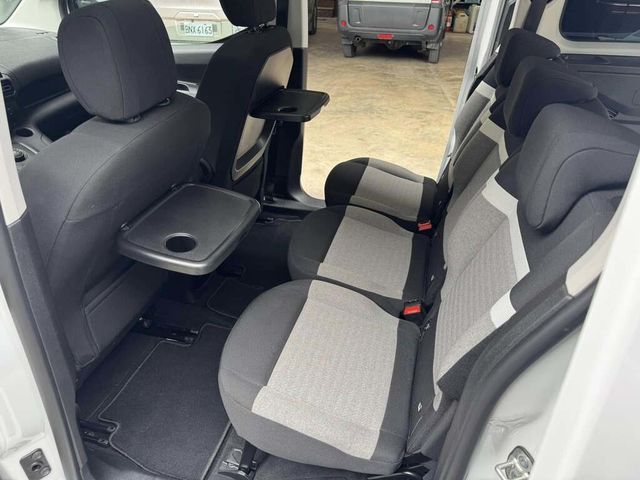 CITROEN雪鐵龍 BERLINGO  第16張相片