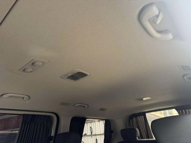 HYUNDAI現代 GRAND STAREX  第23張相片