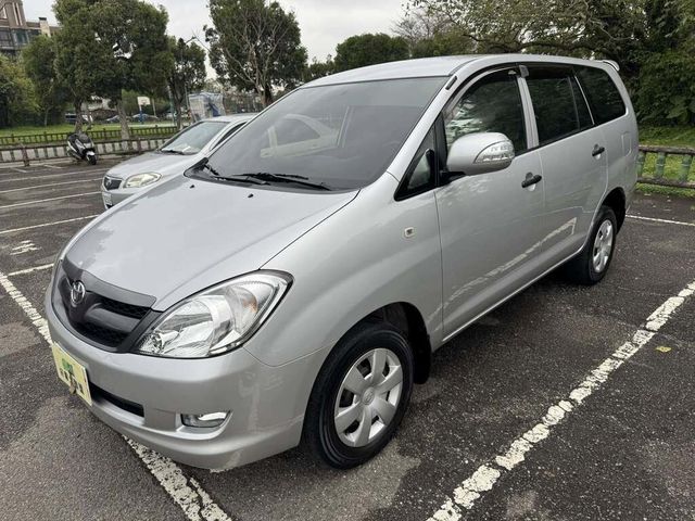TOYOTA豐田 INNOVA  第1張相片