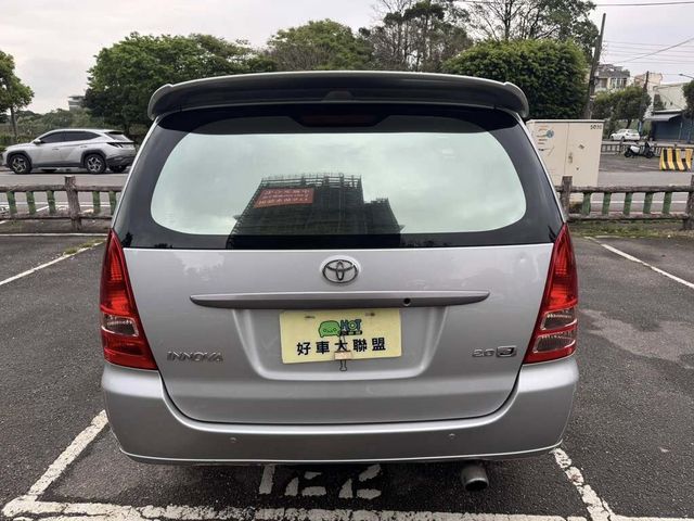 TOYOTA豐田 INNOVA  第7張相片