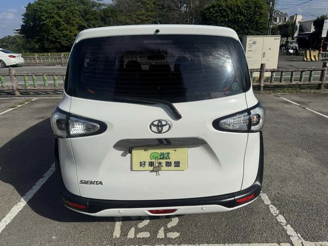 TOYOTA豐田 SIENTA  第7張相片