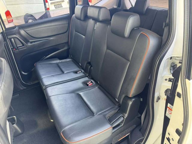 TOYOTA豐田 SIENTA  第21張相片