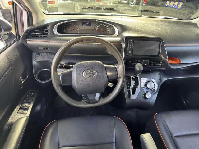 TOYOTA豐田 SIENTA  第33張相片