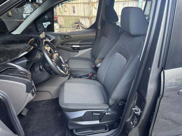 FORD福特 TOURNEO CONNECT  第6張相片
