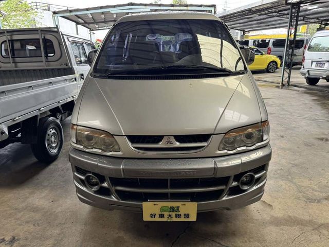 MITSUBISHI三菱 SPACE GEAR  第8張相片
