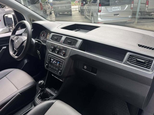 VOLKSWAGEN福斯 CADDY  第13張相片