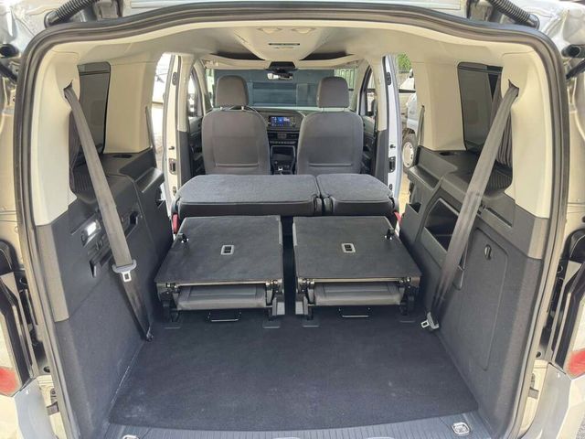 FORD福特 TOURNEO CONNECT  第11張相片