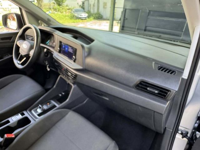 FORD福特 TOURNEO CONNECT  第15張相片
