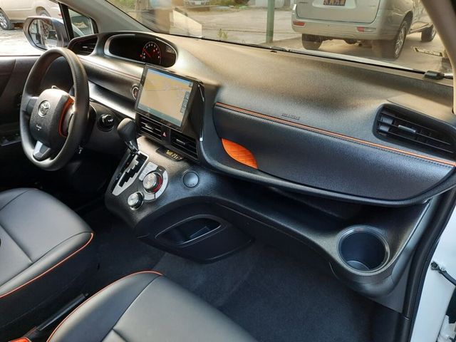 TOYOTA豐田 YARIS  第2張相片