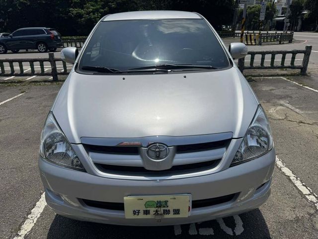 TOYOTA豐田 INNOVA  第2張相片