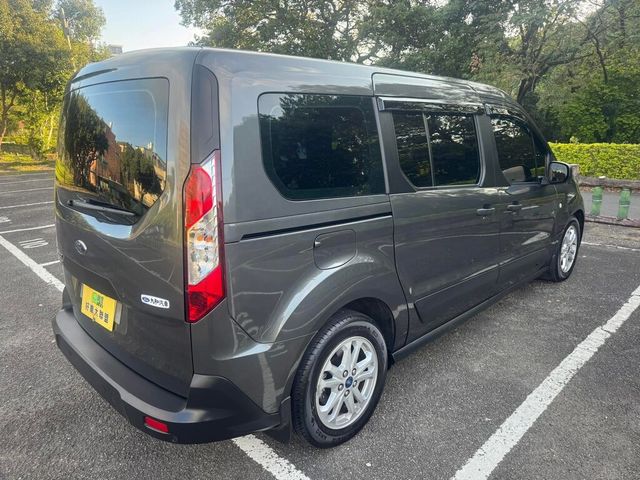 FORD福特 TOURNEO CONNECT  第4張相片
