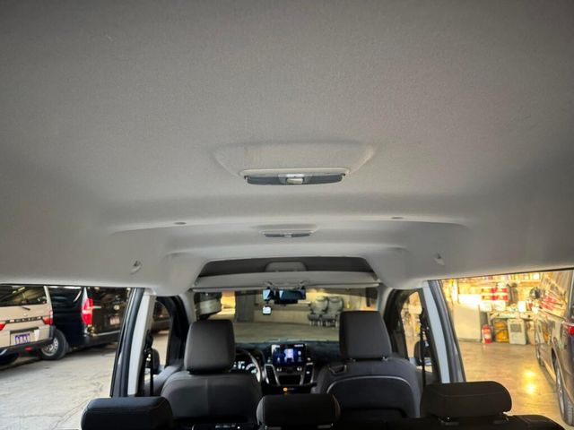 FORD福特 TOURNEO CONNECT  第18張相片