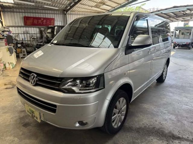 VOLKSWAGEN福斯 T5 MULTIVAN  第1張相片
