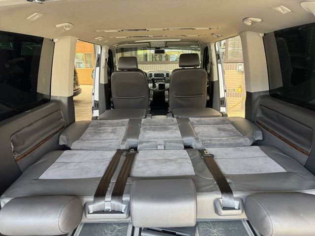 VOLKSWAGEN福斯 T5 MULTIVAN  第18張相片