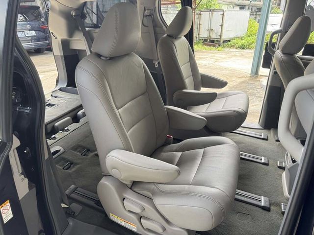 TOYOTA豐田 SIENNA  第7張相片