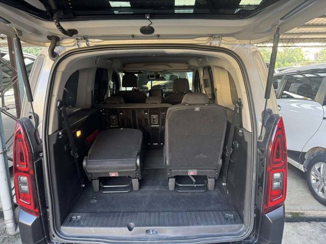CITROEN雪鐵龍 BERLINGO  第2張相片