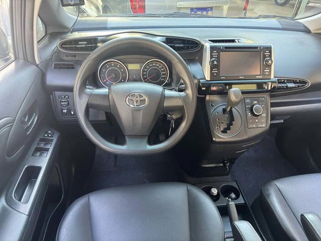 TOYOTA豐田 WISH  第12張相片