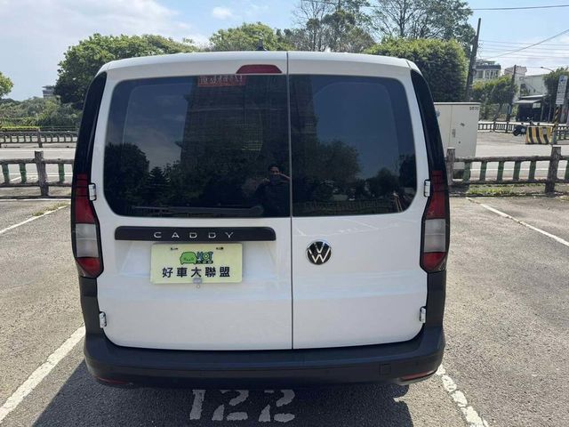 VOLKSWAGEN福斯 CADDY  第3張相片