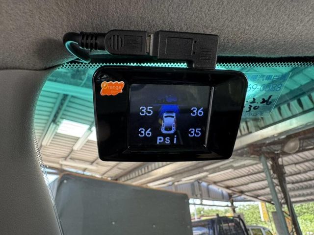 TOYOTA豐田 WISH  第6張相片